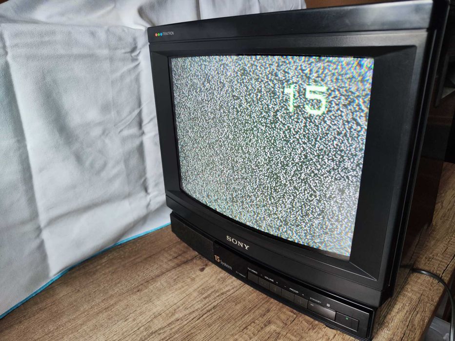 SONY Trinitron Color TV KV-1484MT Vintage z pilotem