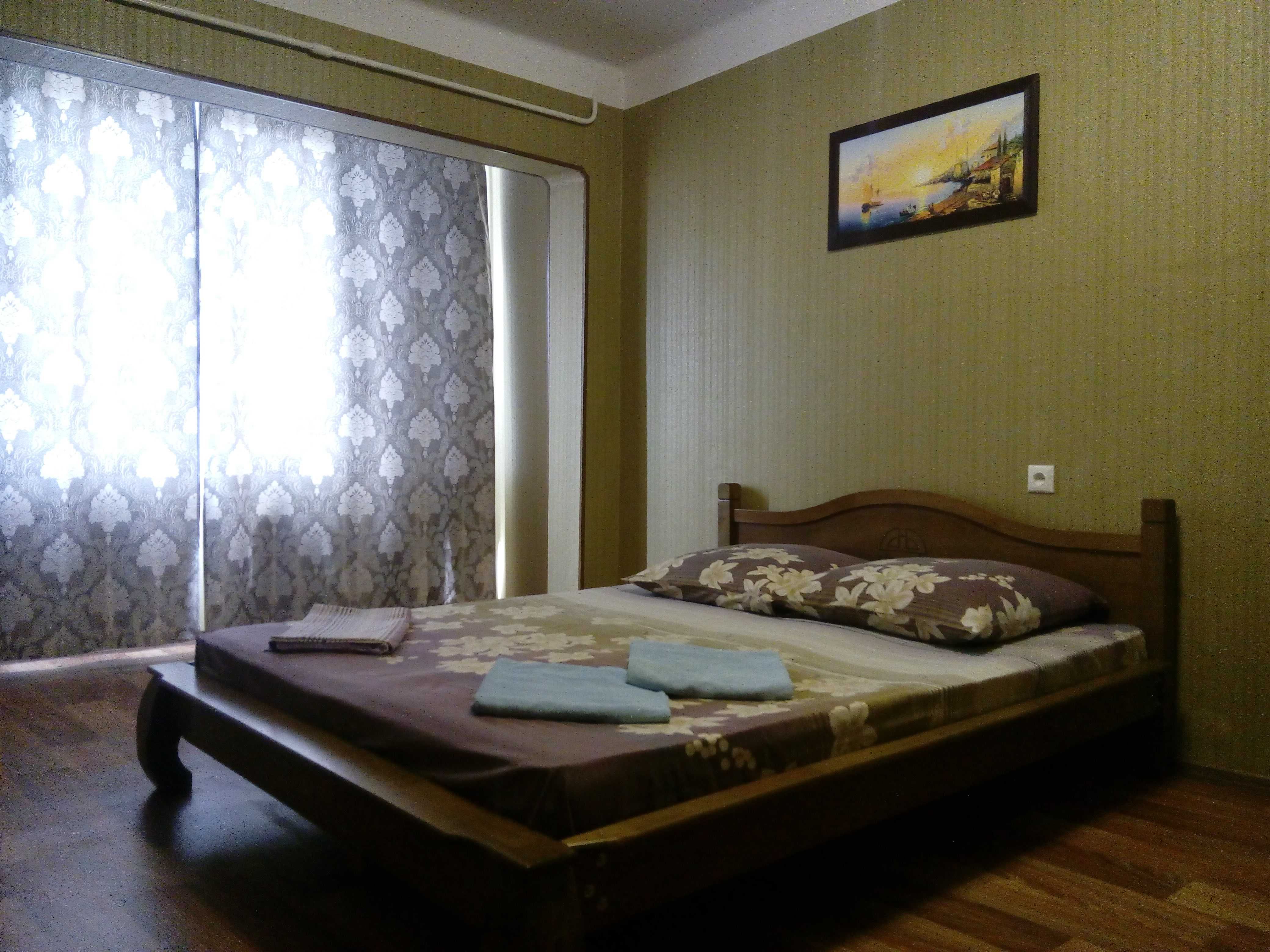 метро "Героїв Дніпра"-1 хв.  "DreamTown".  ТЦ "Оазис" пр.Оболонський,43