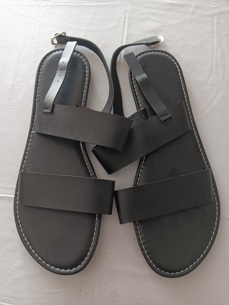 Sandálias Elegantes - Perfeitas para o Verão, Femininas em Ótimo Estad