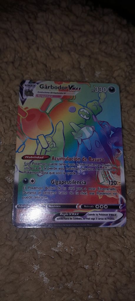 Carta super rara pokemon