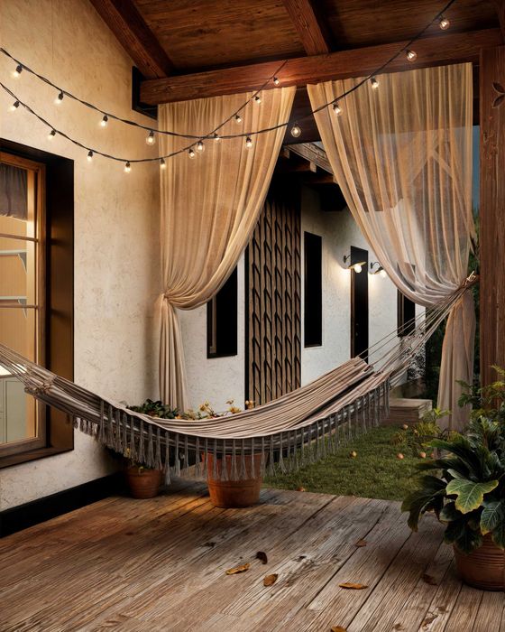 Продається котедж з правом власності на землю .