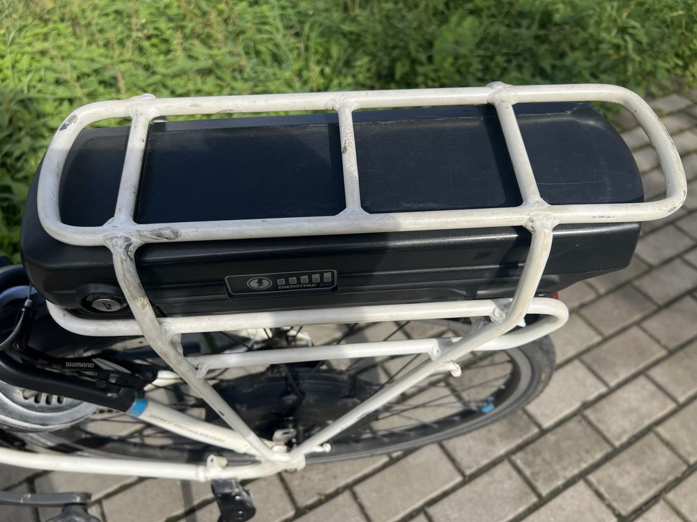 Fajny rower elektryczny GIANT ASPIRO 36V silnik z tyłu, DEORE /A