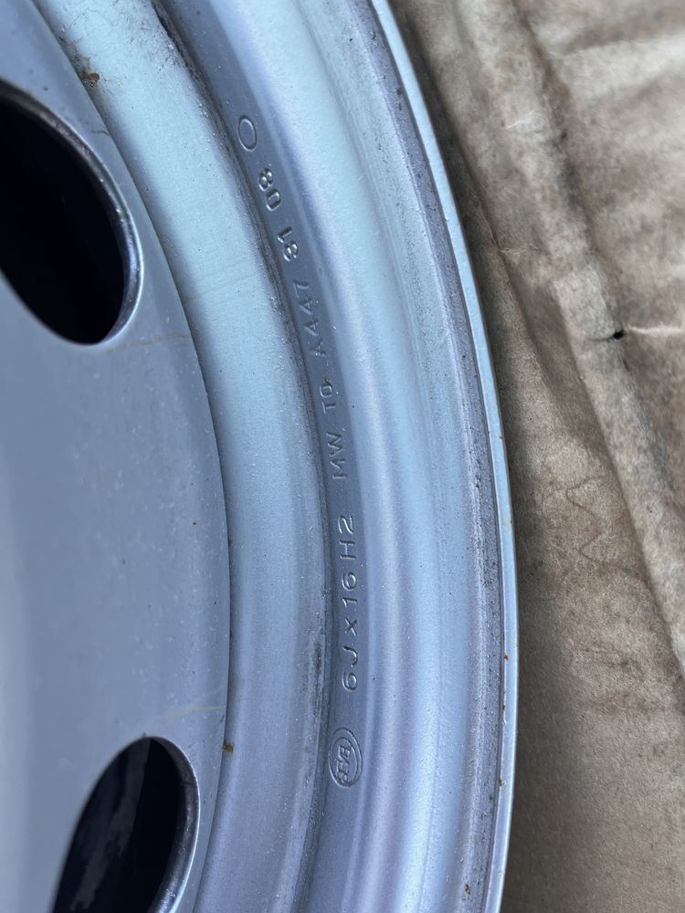 Jantes 16” com tampoes da FIAT