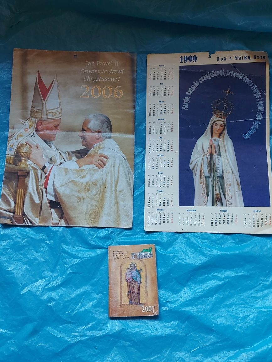 3 sztuki kalendarze ścienne święte PRL 1999r 2006r