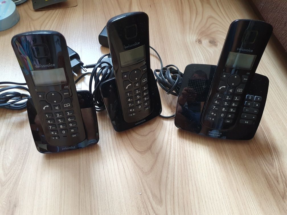 Telefon stacjonarny bezprzewodowy zestaw 3 szt.  telefony stacjonarne