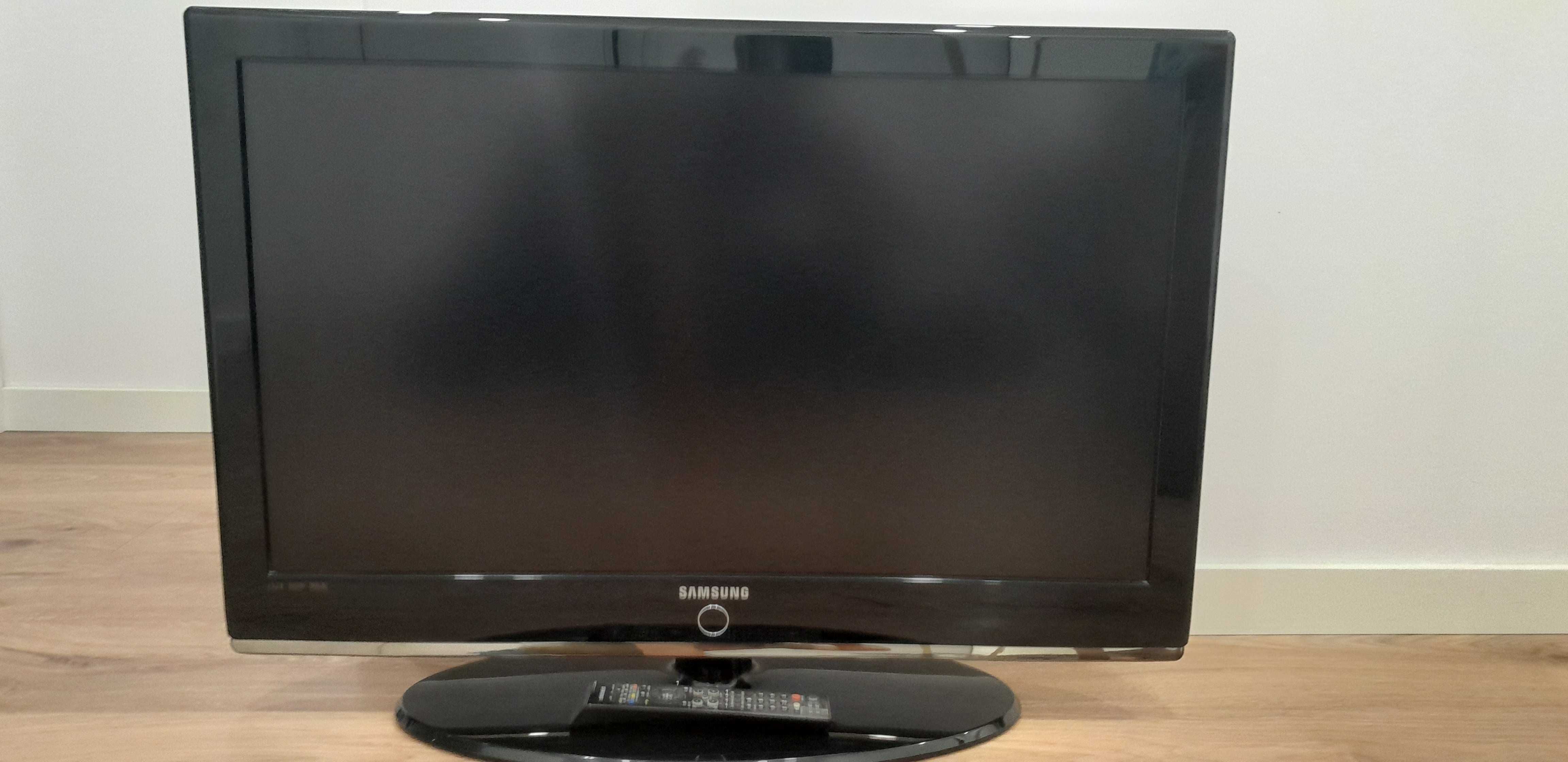 TV LCD SAMSUNG - modelo - LE37M87BD