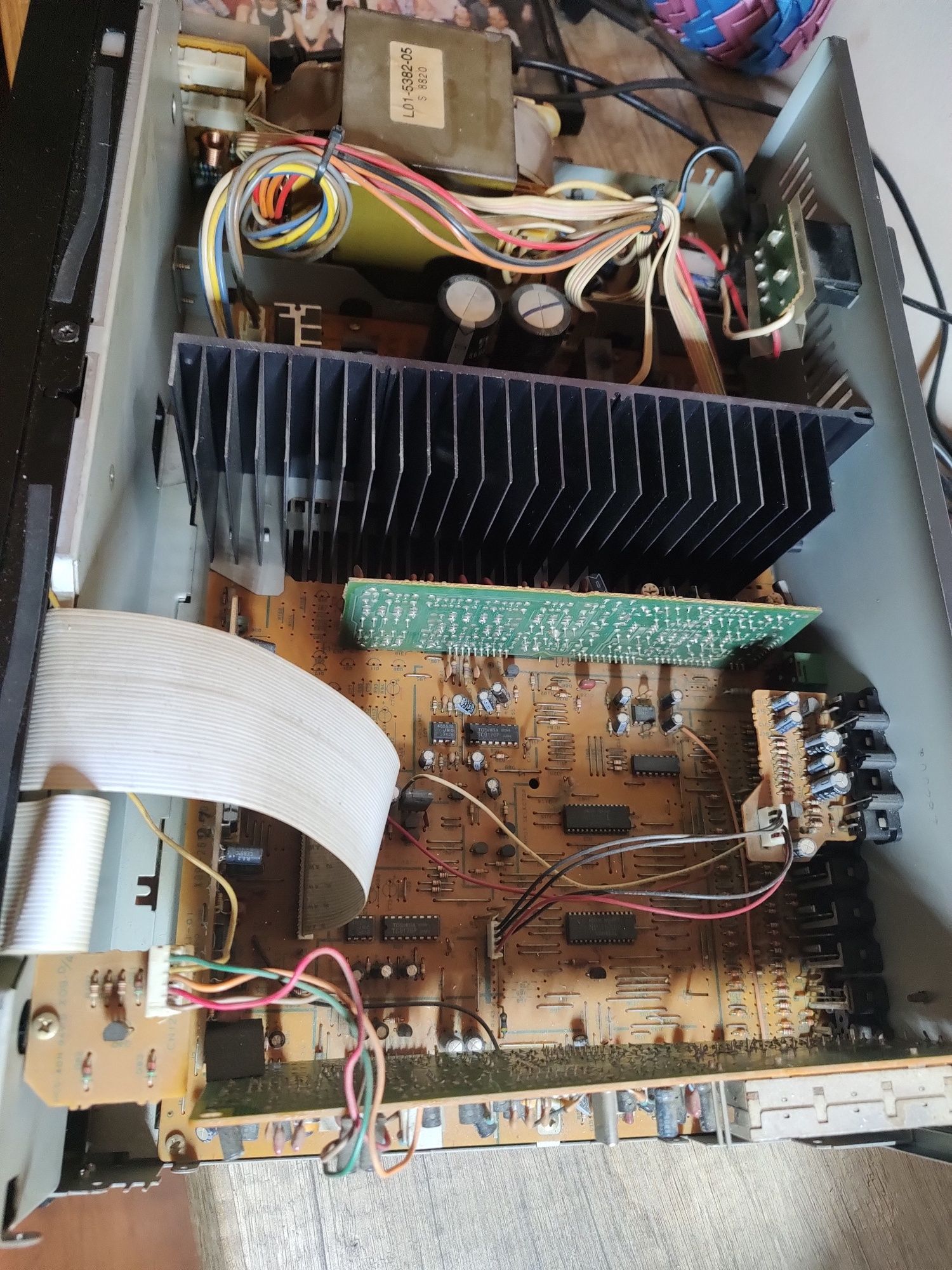 Amplituner Kenwood KR-V87R