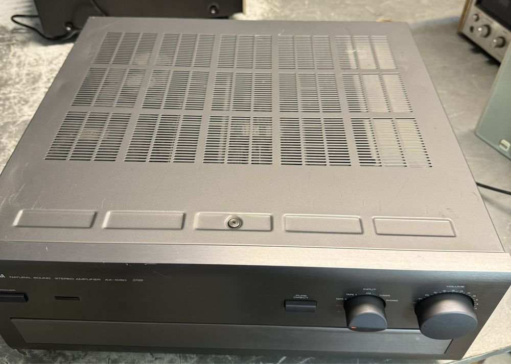 Yamaha ax-1050 wzmacniacz stereo