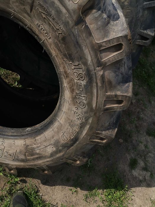 18-19.5 mecalac ładowarka koparka 18r19.5 opona