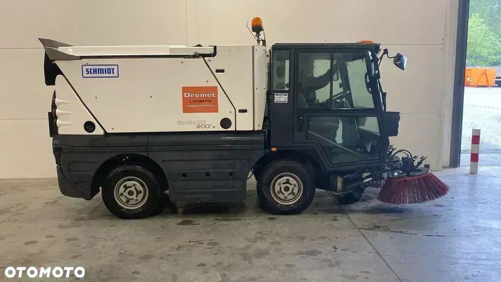 Schmidt Schmidt Compact Swingo 200+  Zamiatarka Schmidt Compact Swingo 200+ EURO 6; certyfikat PM10