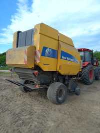 Prasa New Holland BR750