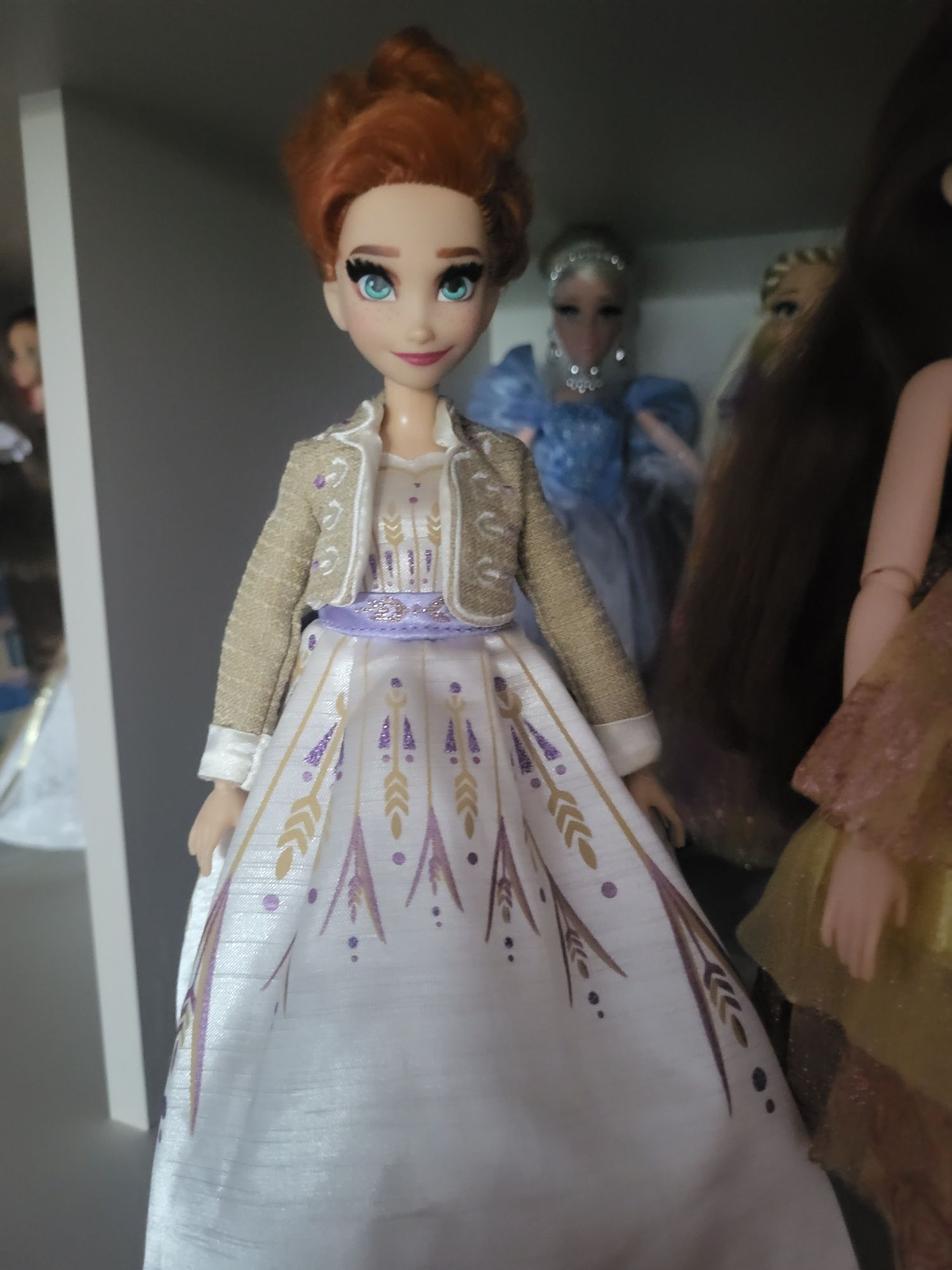 Disney style series Anna Bella Arielka
