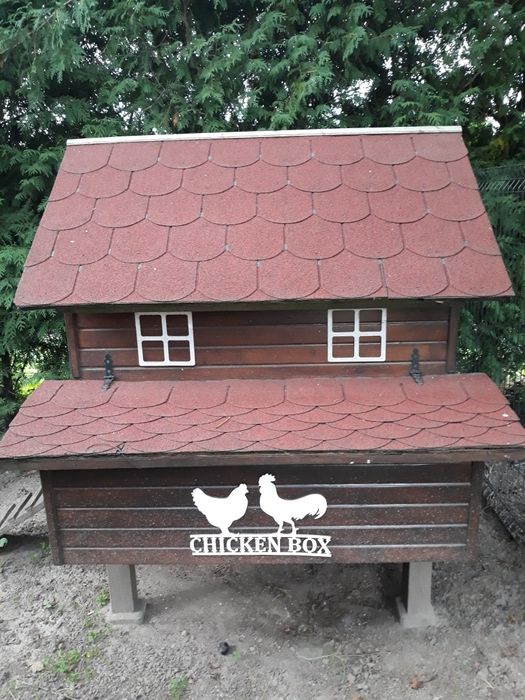 Kurnik chicken  box