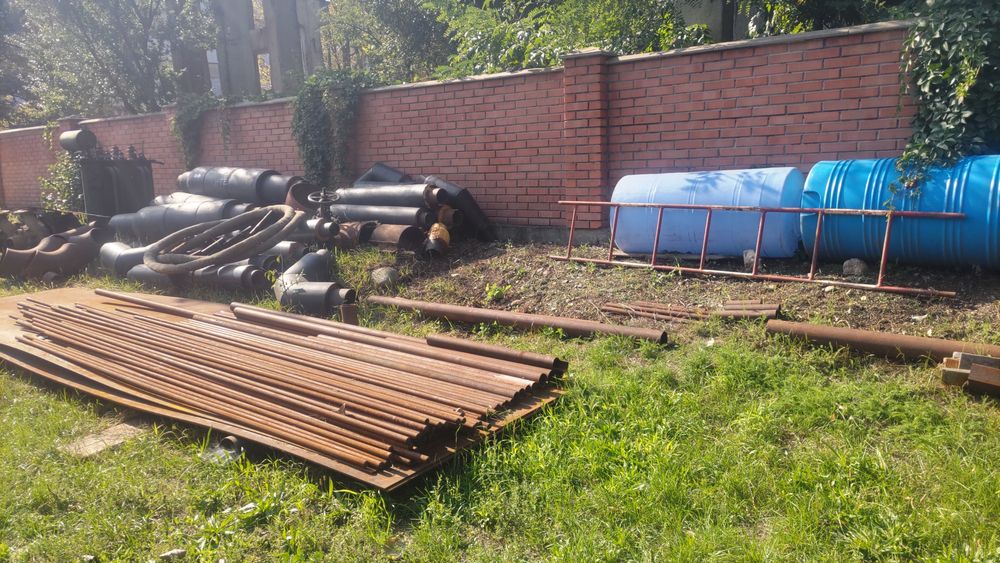 Продам.  Сталь листова і труба товстостінна.