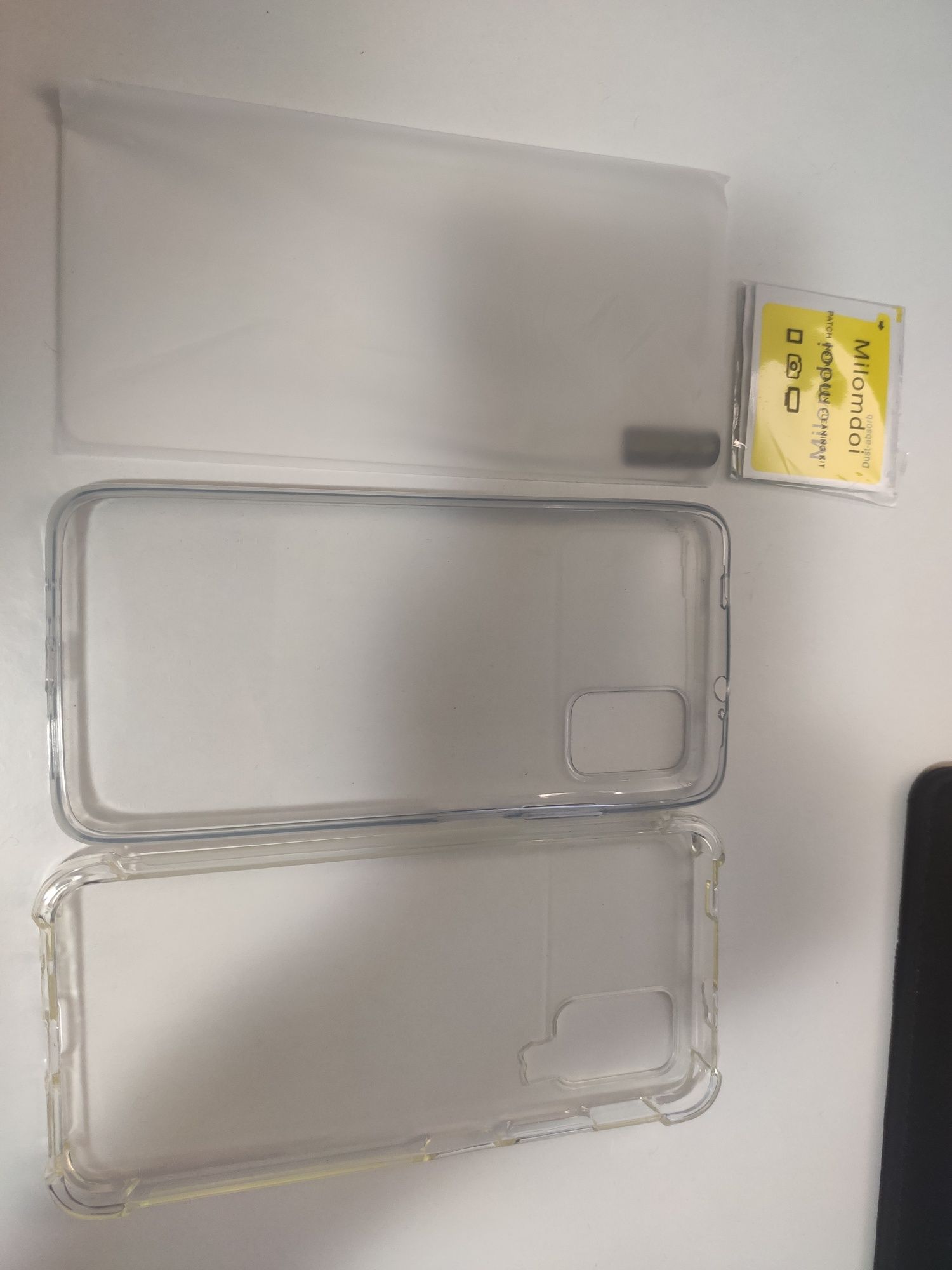 2 Capas + película de vidro Pocophone M3