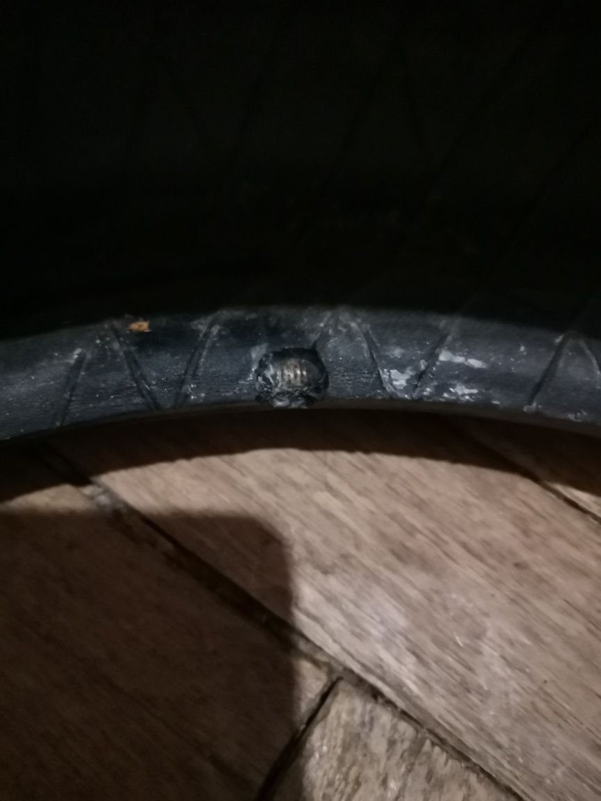 Шини резина зимня Nokian Hakkapeliitta 205/60/16