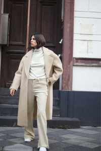 Пальто Zara XS и M бежевое куртка плащ тренч весеннее