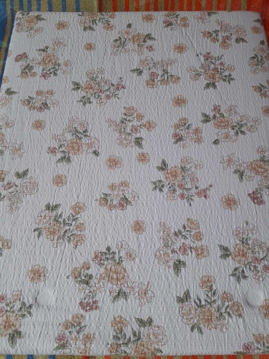 Двоспальний комплект постільної білизни з жатки.  4 - наволочки.