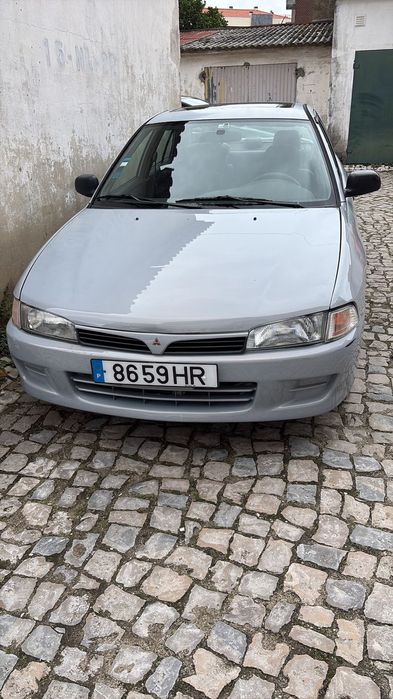 Mitsubishi Lancer 1300 GLX