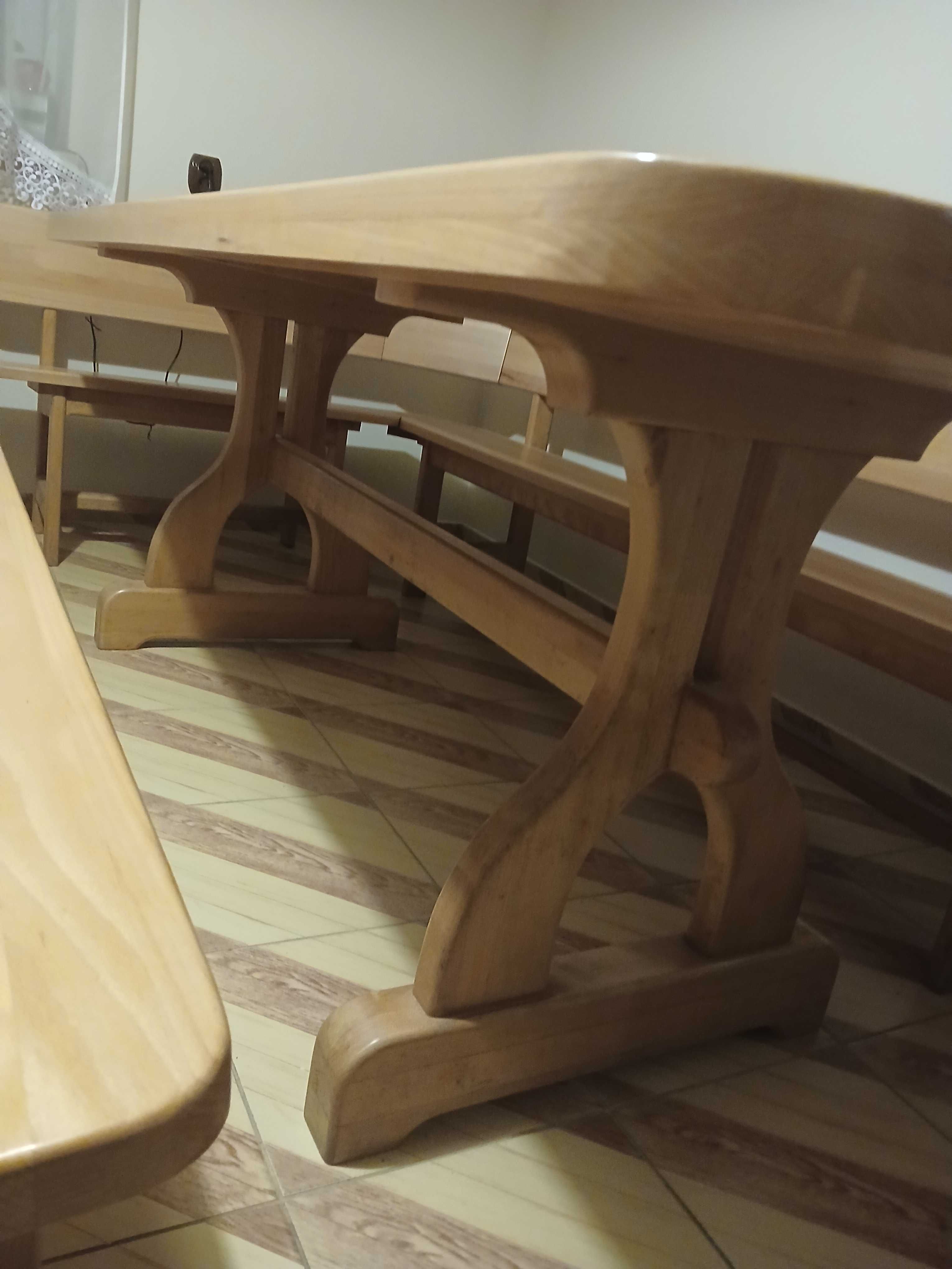stół salonowy z ławkami duży drewniany komplet bukowy