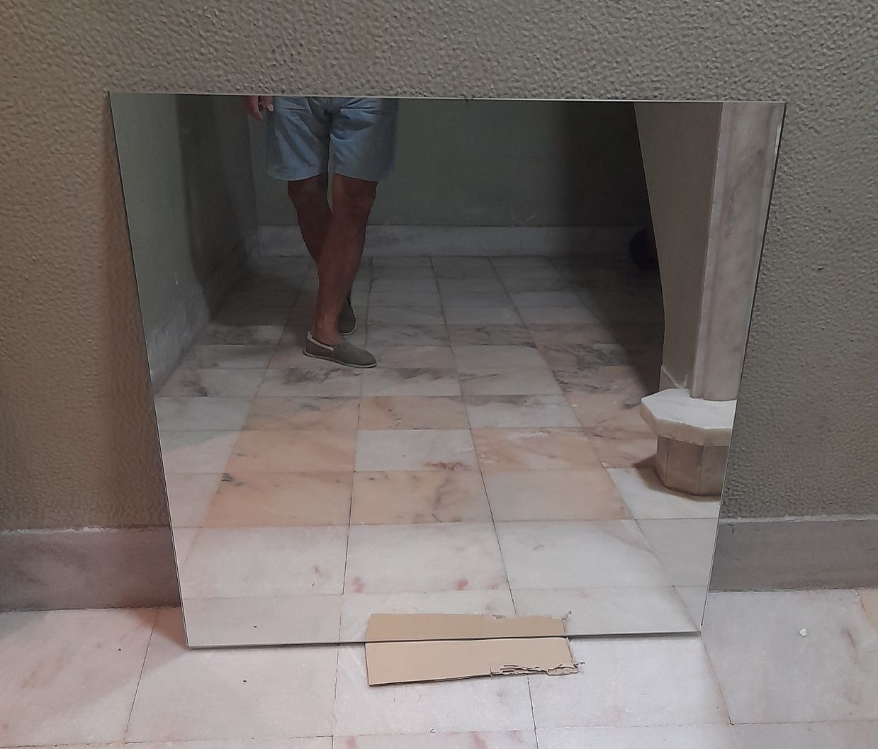 Espelho wc com 80x80 cm