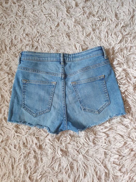 Krótkie spodenki szorty damskie dziewczęce jeansowe H&M rozmiar XS 34