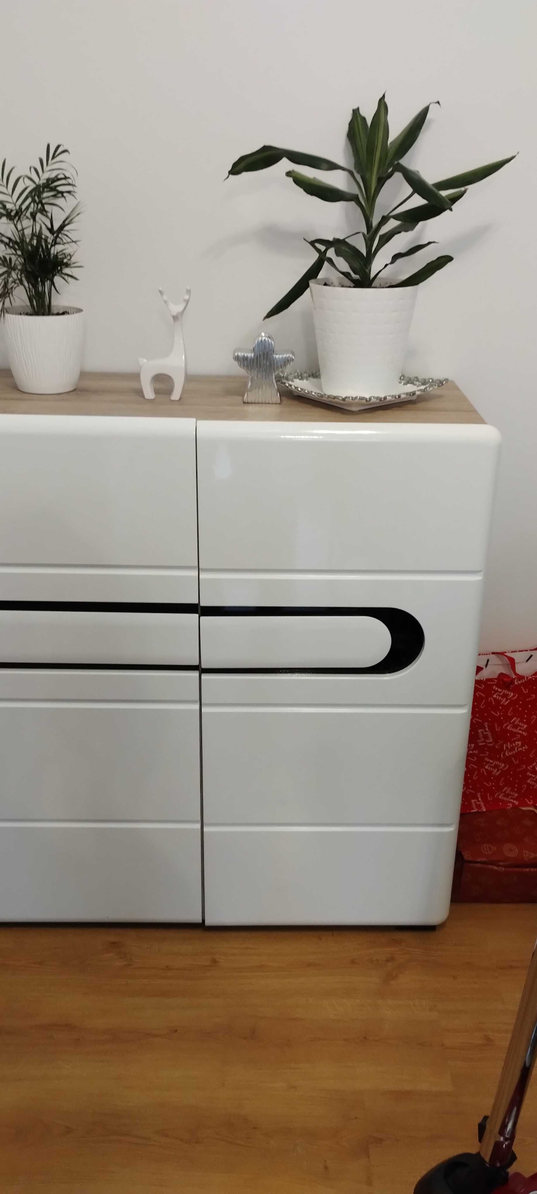 Meble Black Red white komoda i witryna