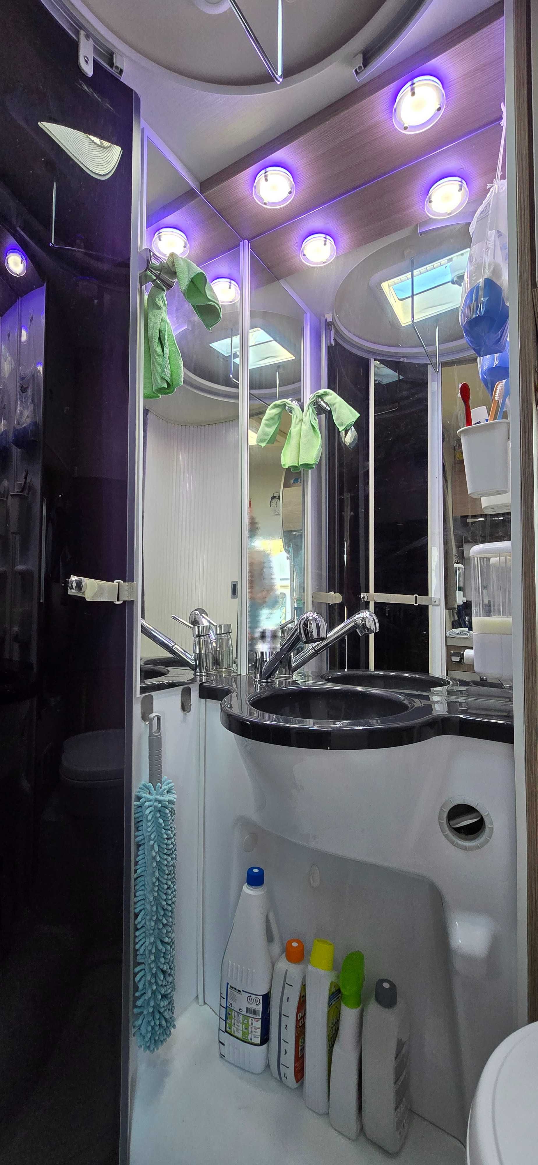 Autocaravana Ford Transit Challenger Genesis C194 by Trigano 2017