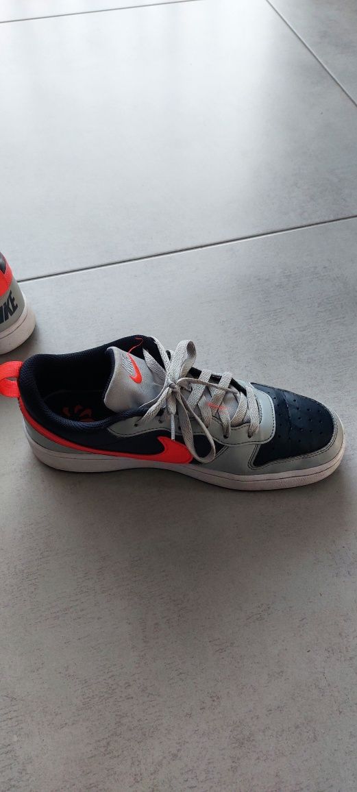 Adidasy nike court borough low recraftt