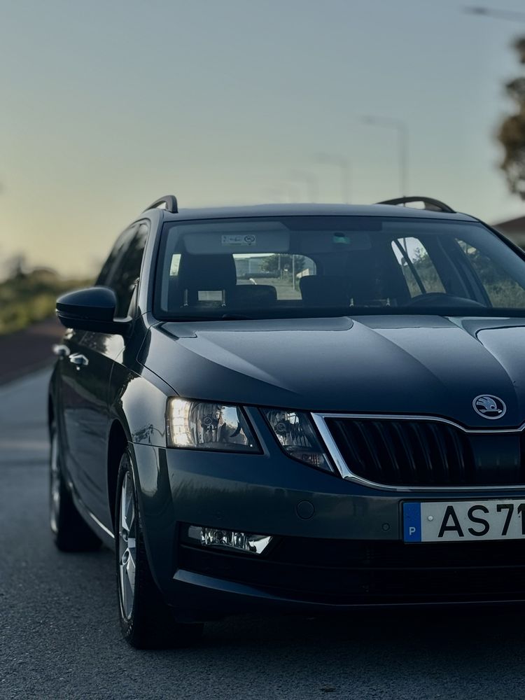 Skoda Octavia 2.0TDi 150Cv DSG