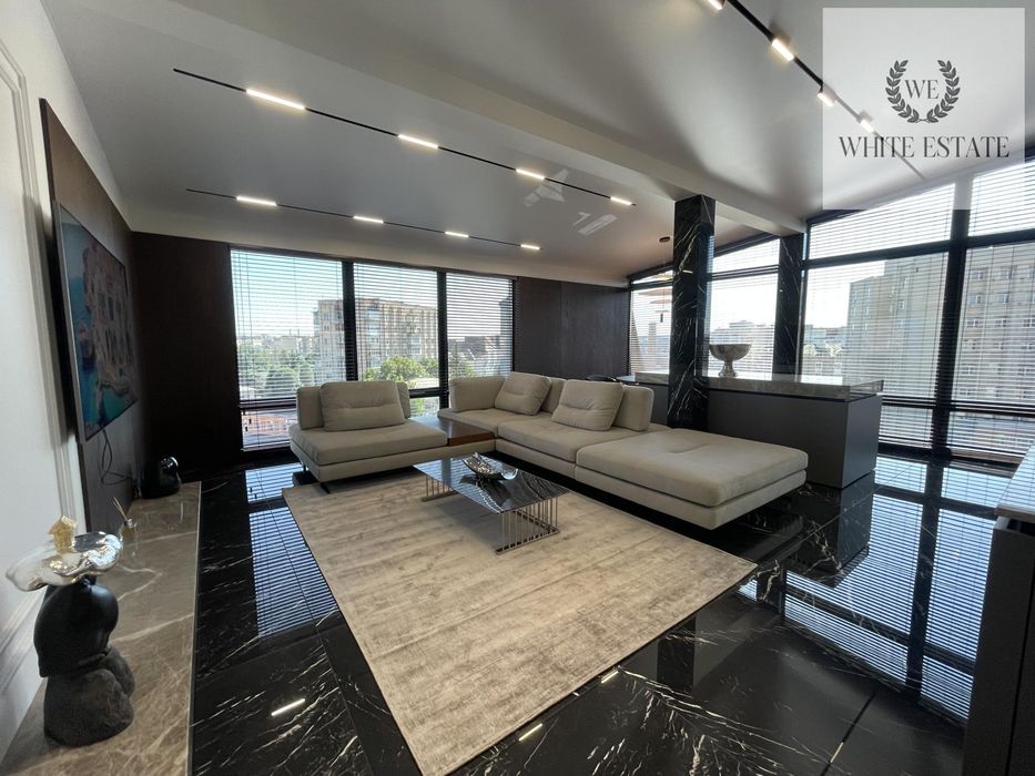 Пентхаус в центрі міста!