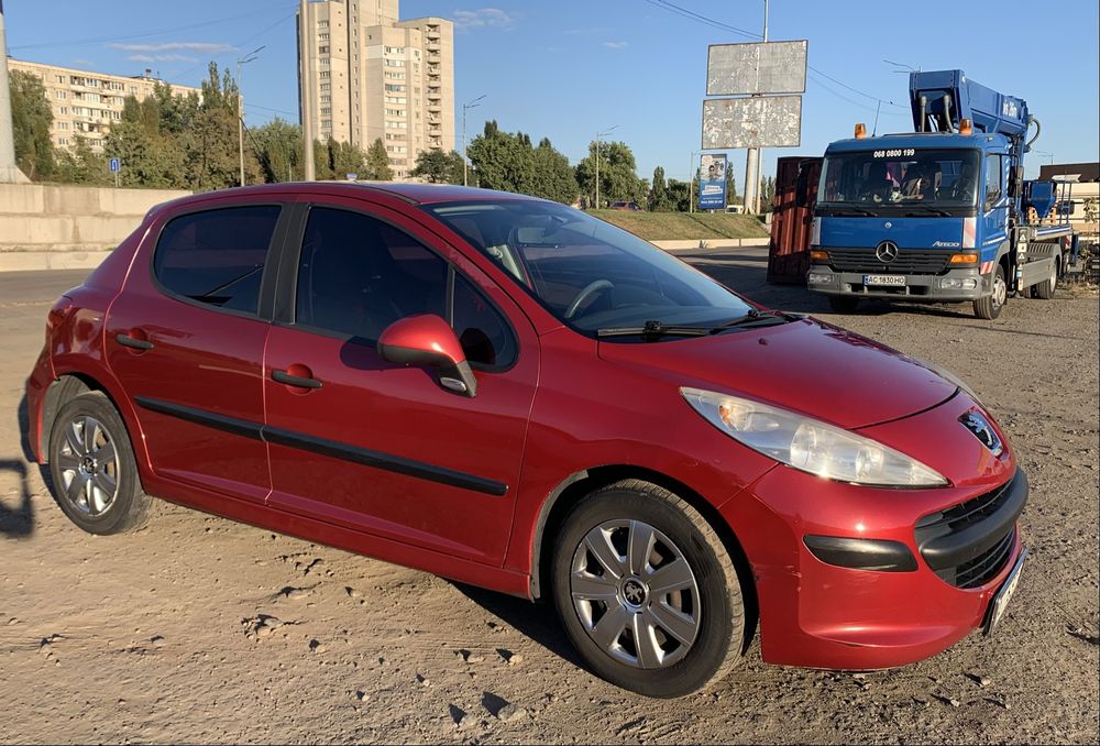 Peugeot 207 2006 р 1.4 пробіг 202