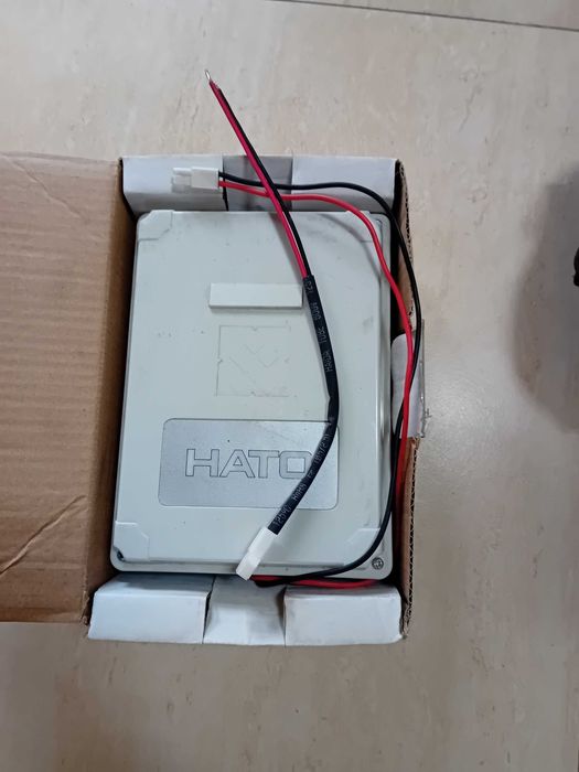 Akumulator awaryjny do napędów bram garażowych  - przy braku prądu