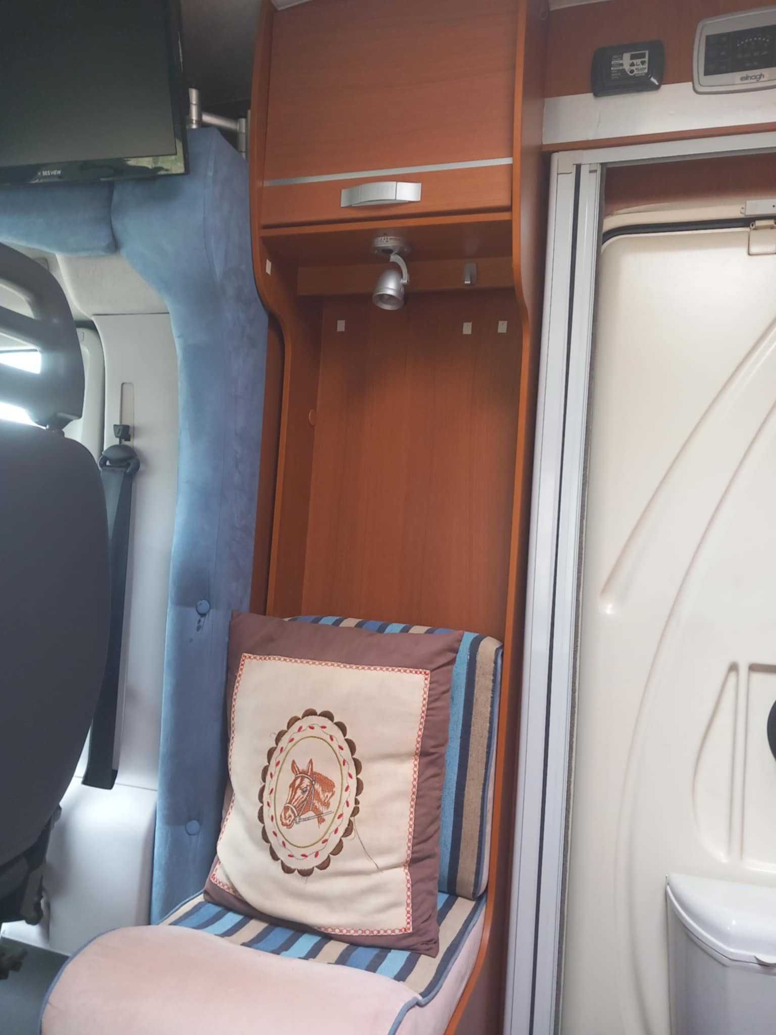Vendo caravana fiat