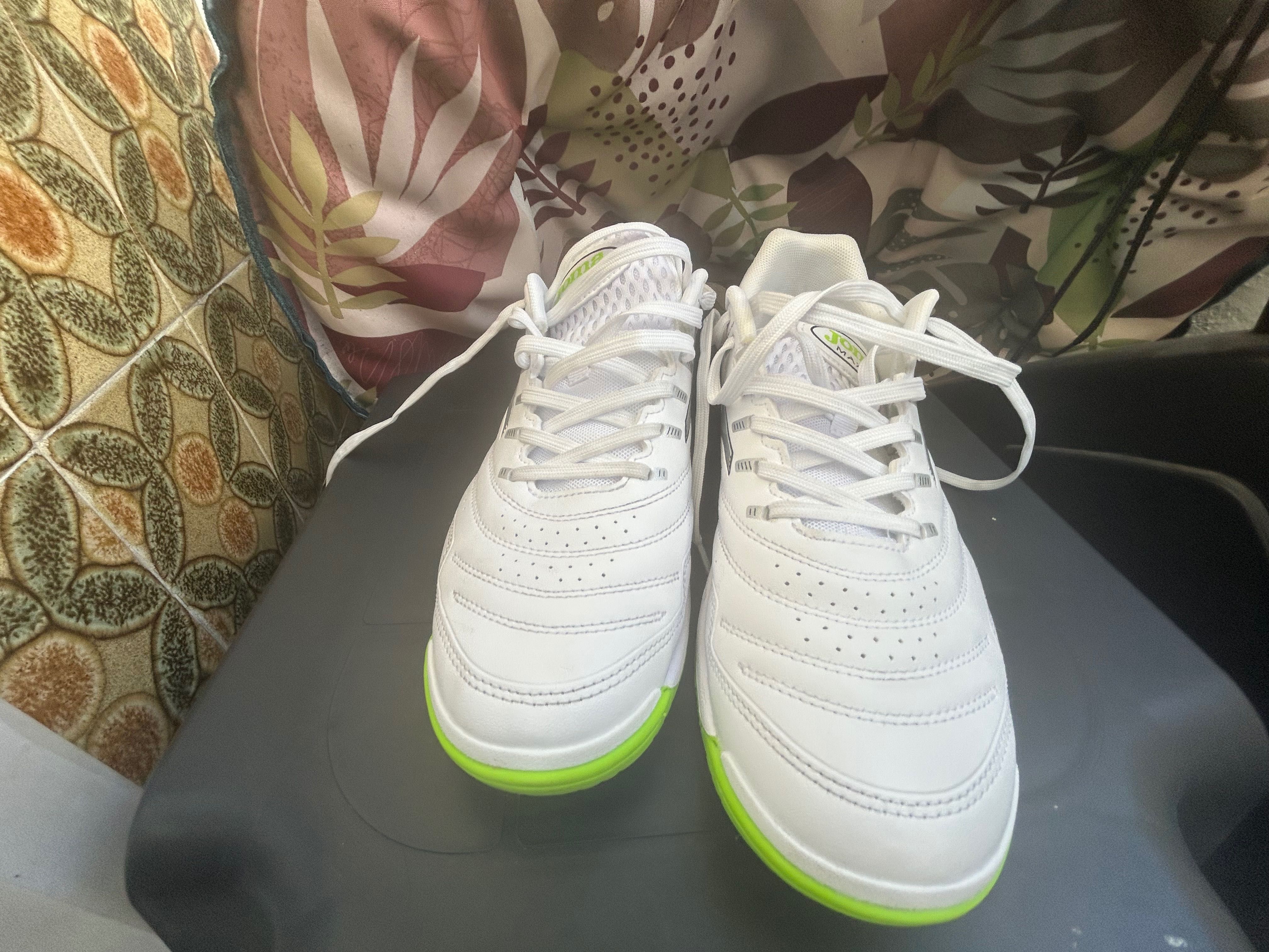 Tenis futsal Joma 42