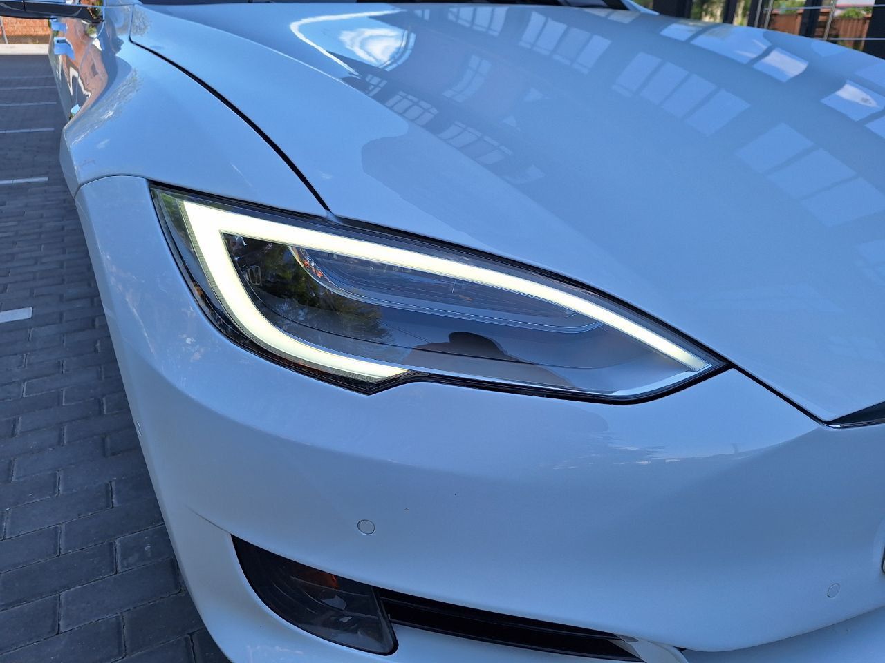 Tesla model "S" - 535 ЛС