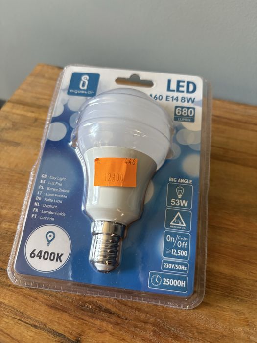 Żarówka LED A60 E14 8W A+ nowa AIGOSTAR