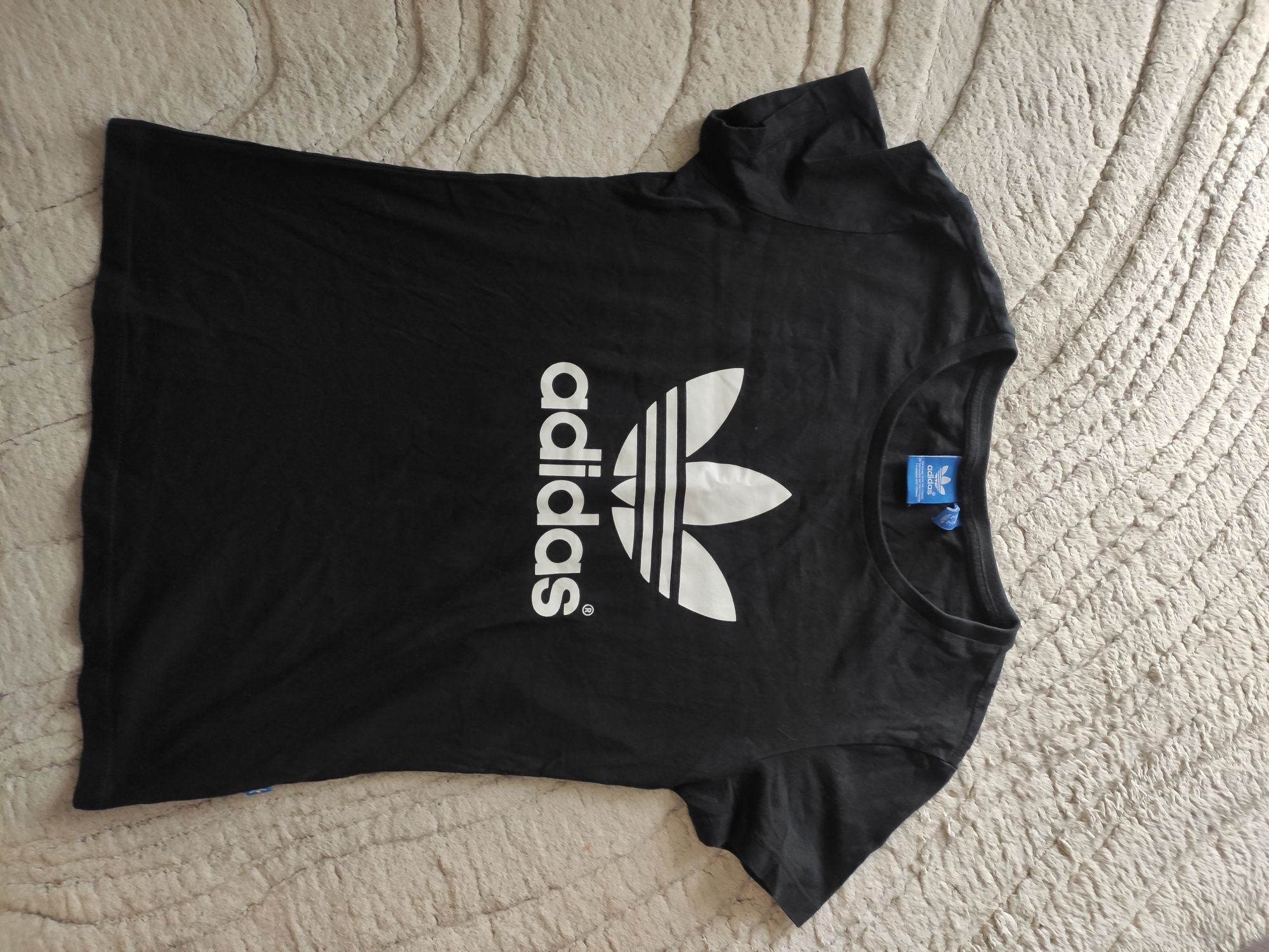 Adidas S czarny t-shirt