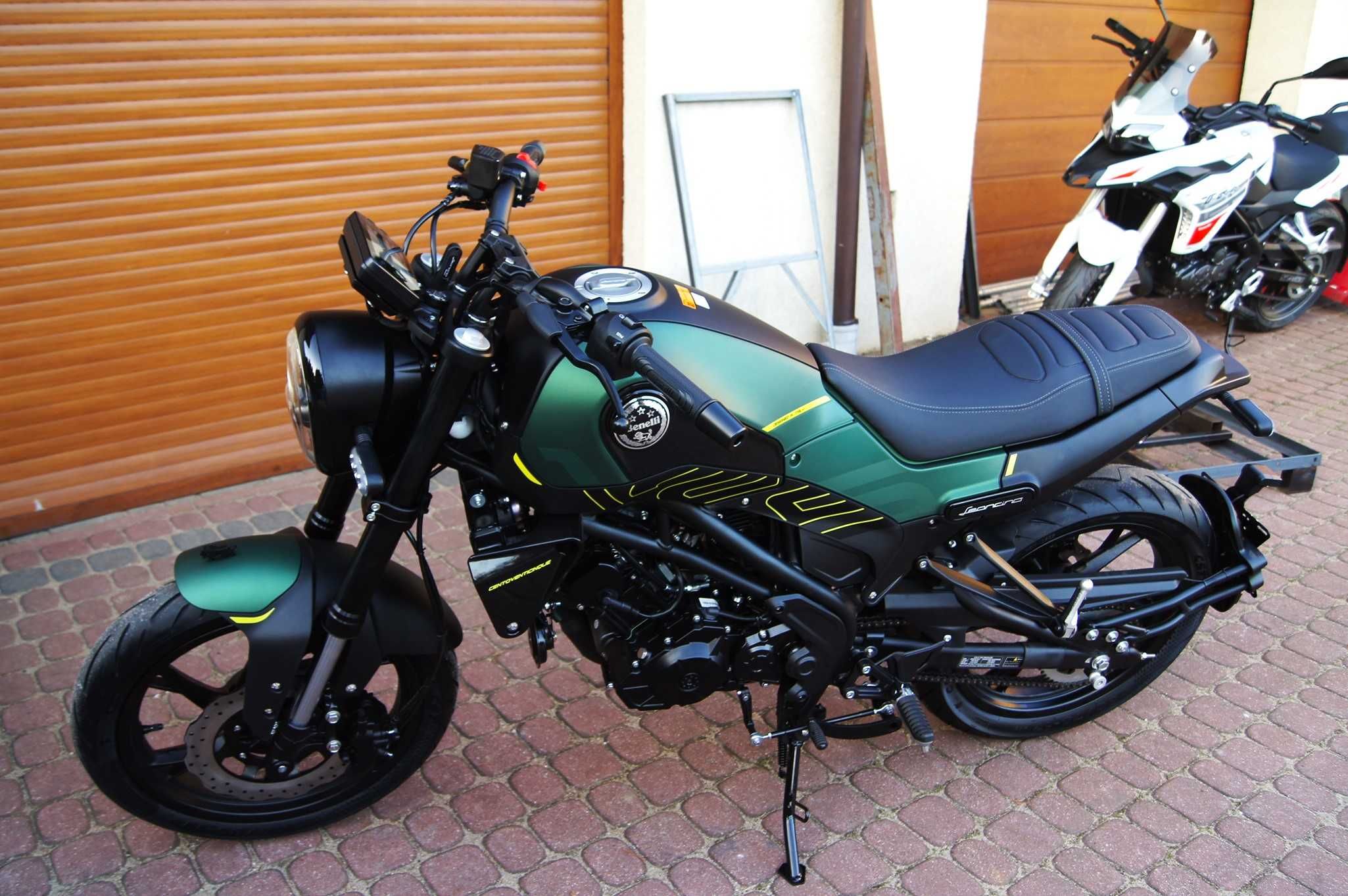 Wypożyczalnia motocykli skuterów Yamaha Benelli Kymco CFmoto NIU