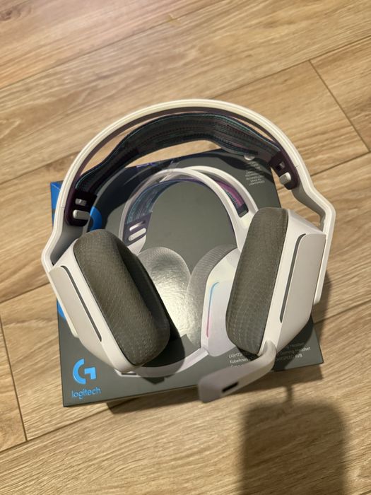 Sluchawki Logitech G733