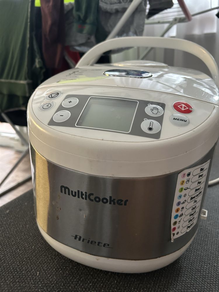 Multicooker adler