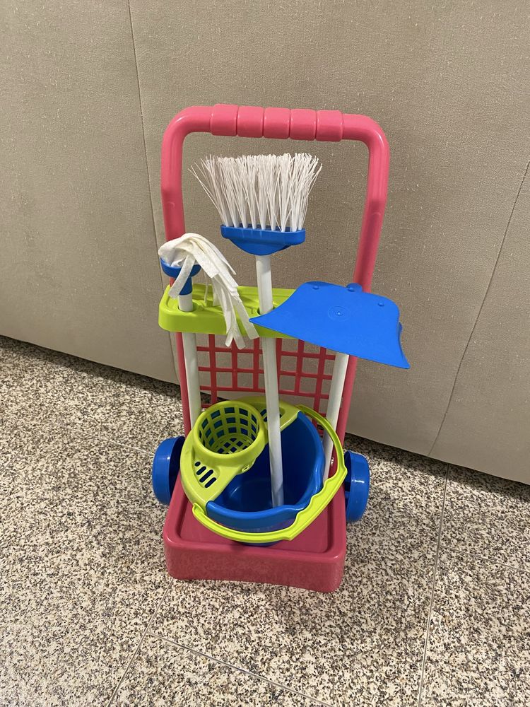 Brinquedo conjunto de limpeza criança