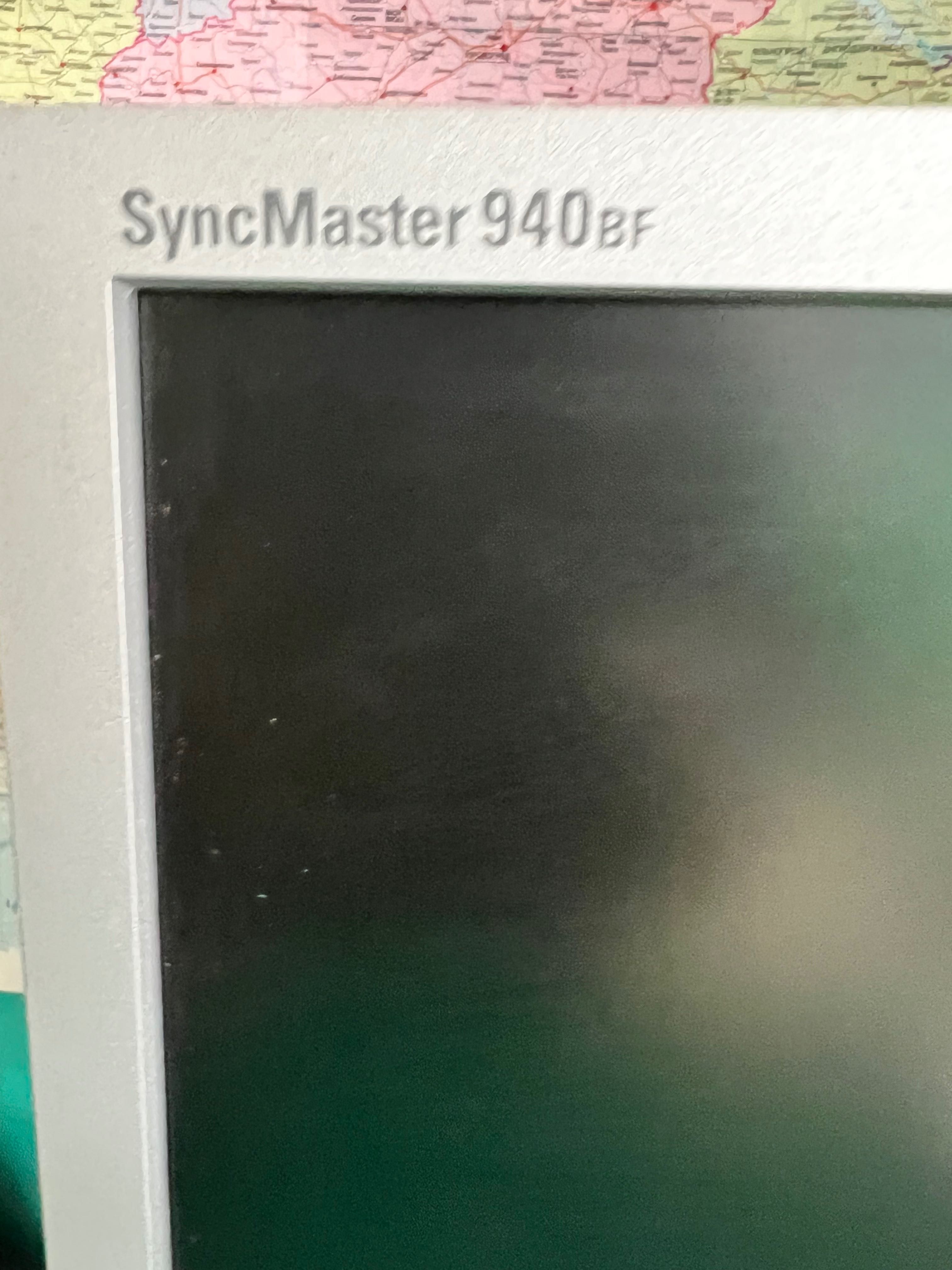 Монитор Samsung Sync master 940 bf