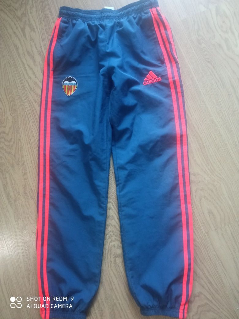 Spodnie chłopięce Adidas 164