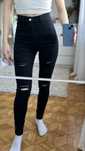 czarne skinny jeans z rozdarciami H&M xs
