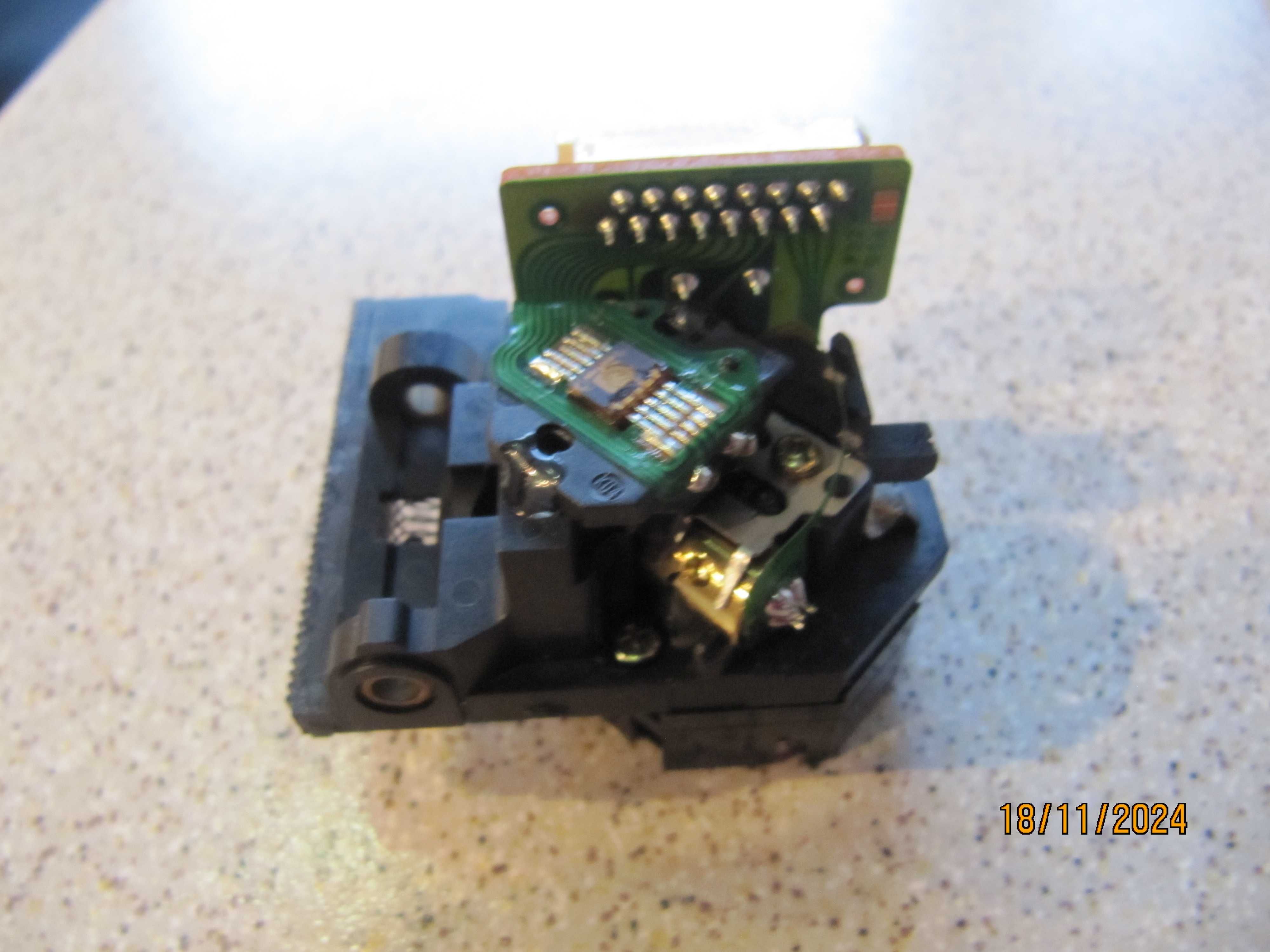 Odtwarzacz CD - Arcam CD 72