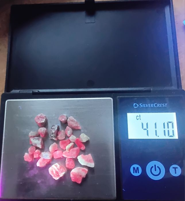 Oportunidade  Unica de Rubis Naturais em bruto  41,10 Quilates