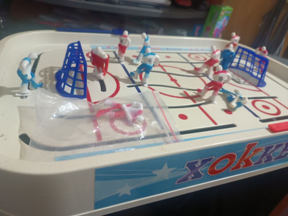 Дитяча гра хокей