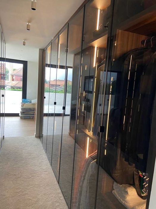 Roupeiros, Móveis de Cozinha, Carpintaria a medida