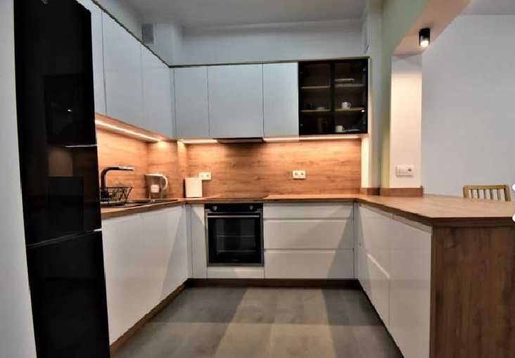 Wynajmę apartament z balkonem i garażem